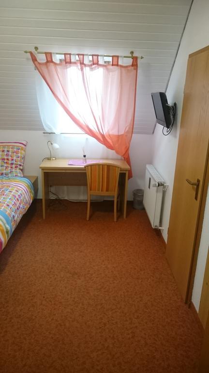 Gasthof Wilhelm Tell Fremdenzimmer Zirndorf Eksteriør bilde