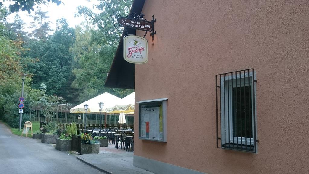 Gasthof Wilhelm Tell Fremdenzimmer Zirndorf Eksteriør bilde
